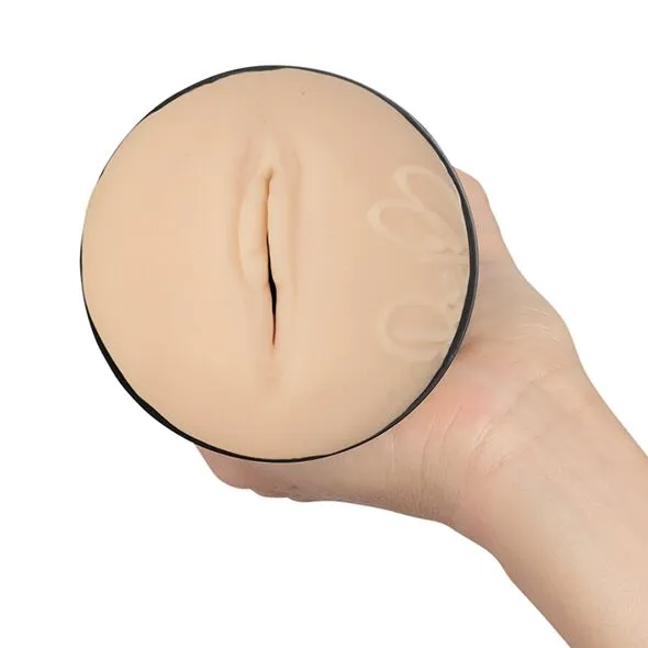 kiiroo-feel-rae-lil-black-2 kiiroo-feel-rae-lil-black-2