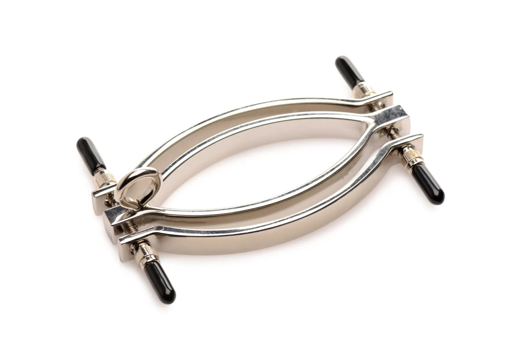 master-series-pussy-tugger-adjustable-vagina-clamp-with-chain-2 master-series-pussy-tugger-adjustable-vagina-clamp-with-chain-2