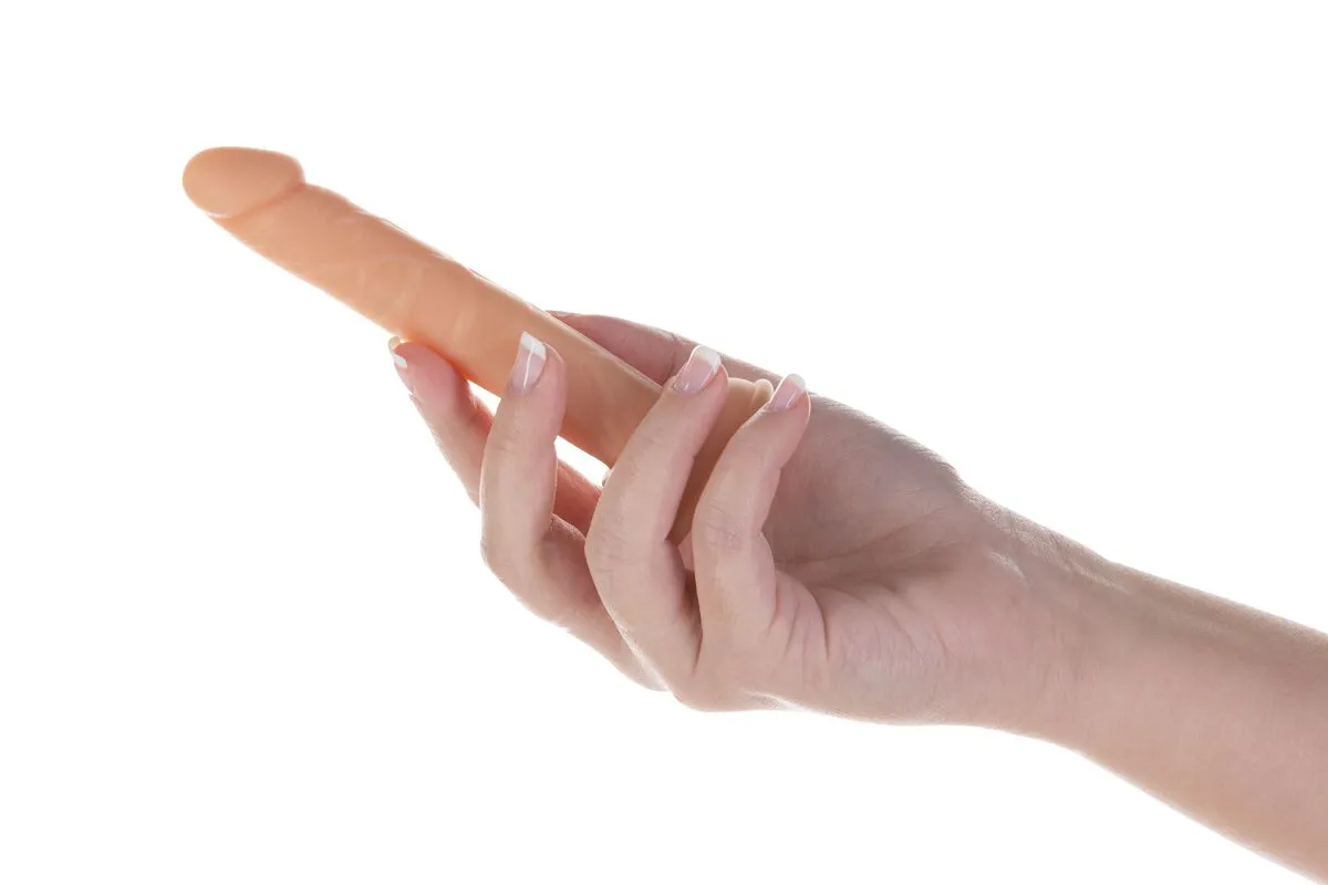 addiction-tino-silicone-dildo-3 addiction-tino-silicone-dildo-3